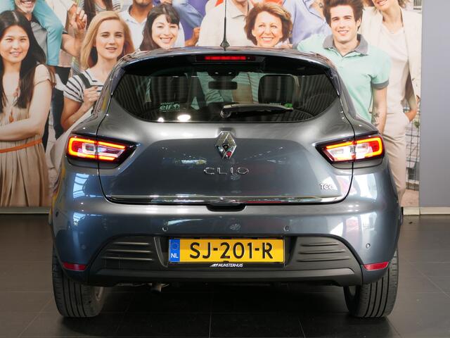 Renault CLIO 0.9 TCe Intens * Navi! * - Camera, armsteun voor, getinte ramen, bluetooth