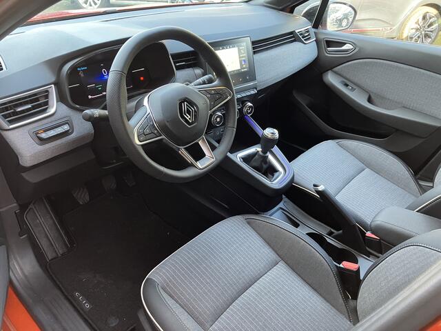 Renault CLIO 1.0 TCe 90 GPF techno * CAMERA / PACK WINTER *