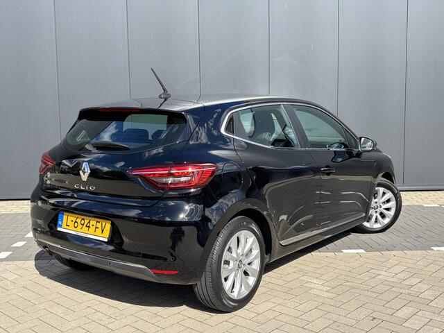 Renault CLIO TCe Intens | AIRCO | 1E EIGENAAR | DEALER ONDERHOUDEN | NAVI | PARKEERSENSOREN V+A | LICHTM. VELGEN | LED | CRUISE CONTROL |
