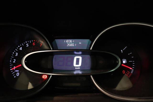 Renault CLIO 0.9 TCe Limited | Airco | Parkeersensor | Navigatie | Key-less | Lichtmetaal | DAB+ |