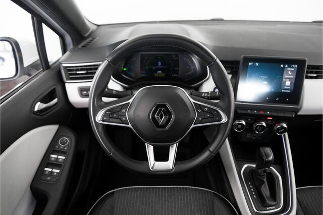 Renault CLIO 1.6 E-Tech Hybrid 140 Intens