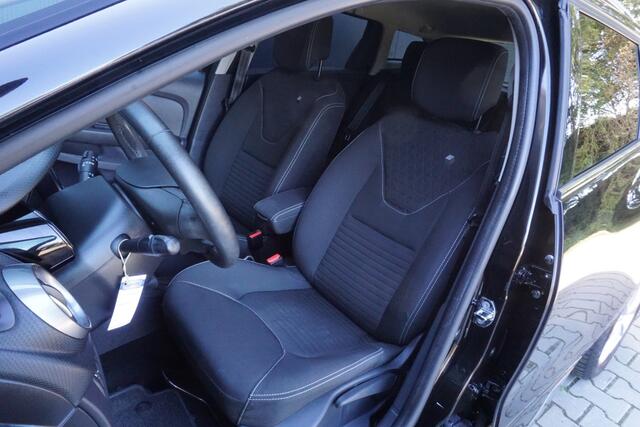 Renault CLIO Estate 0.9 TCe Limited | Origineel NL | Trekhaak | Navigatie | Cruise Control |