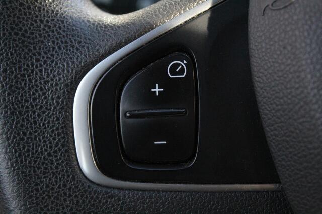 Renault CLIO Estate 0.9 TCe Zen//Airco//Navi//Trekhaak!