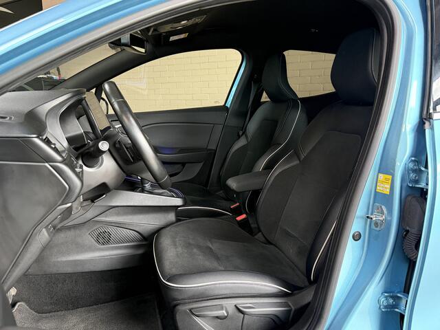 Renault CLIO 1.3 TCe 130 | Edition One | Groot Navi | Bose | Camera | 17" | Carplay |