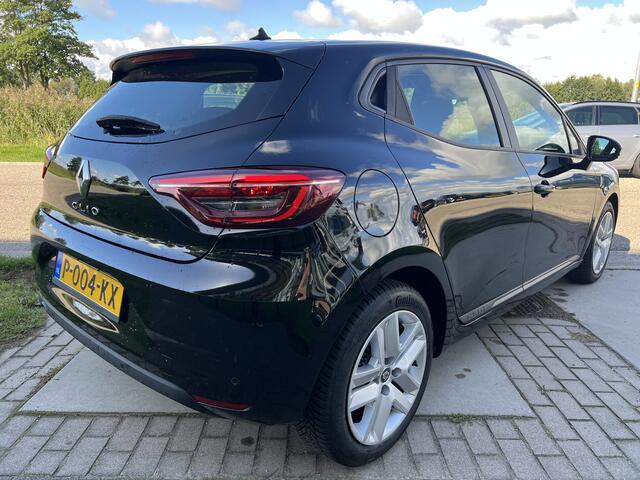 Renault CLIO 1.0 TCe / Automaat / Stoelverw. / Lage KM! / Applecarplay - Androidauto /