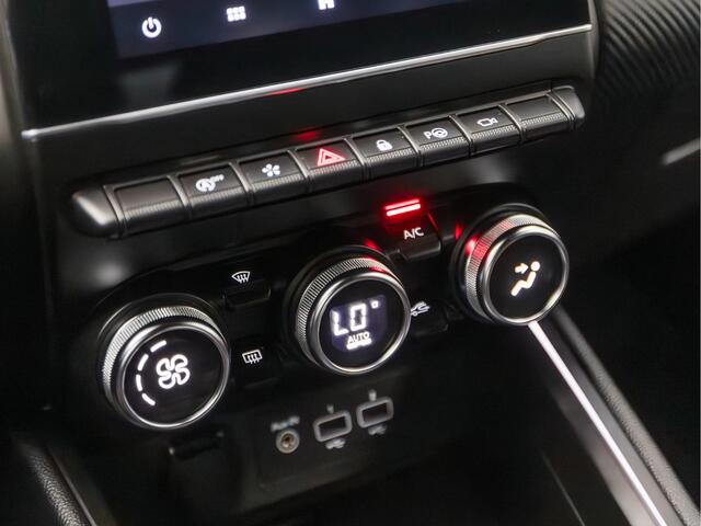 Renault CLIO 1.0 TCe R.S. Line (VIRTUAL COCKPIT, APPLE CARPLAY, GROOT NAVI, CLIMATE, BOSE AUDIO, LEDER, SPORTSTOELEN, 360 CAMERA, GETINT GLAS, KEYLESS, NIEUWE APK, NIEUWSTAAT)