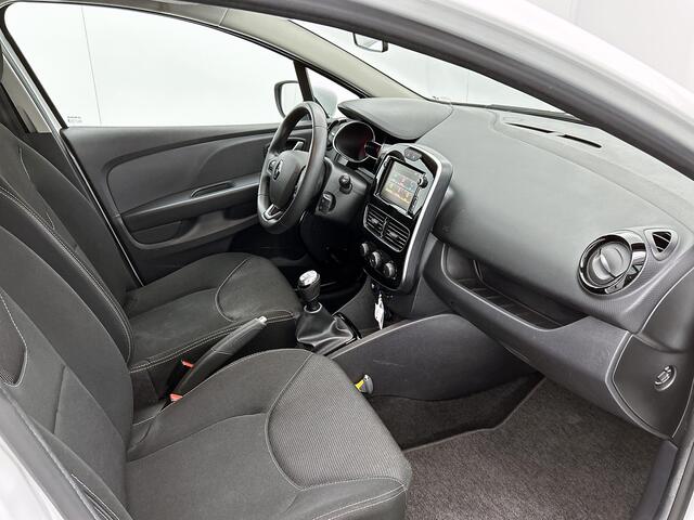 Renault CLIO Estate 0.9 TCe 90PK Zen Trekhaak / Airco / Navigatie / cruise-ctr / Aplle carplay / Apk 06-2026