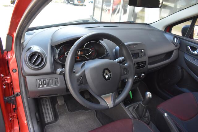 Renault CLIO Estate 0.9 TCe Authentique