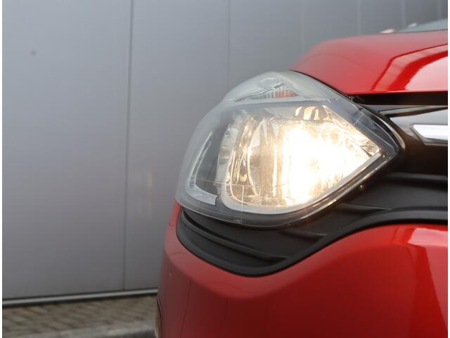 Renault CLIO Estate 1.2 TCe Intens | Trekhaak | Navigatie | Parkeersensoren