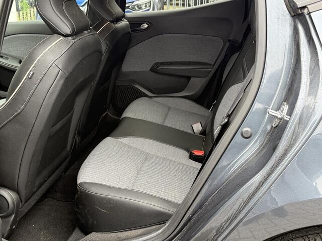 Renault CLIO 1.0 TCe Intens (Lutecia) | Uniek | 360 Camera | Navigatie | Dealer Onderhouden