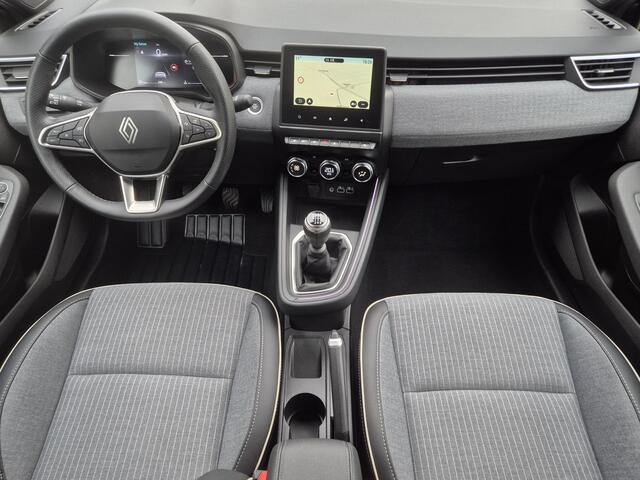 Renault CLIO 1.0 TCe 90 GPF Techno Handgeschakeld / Pack winter / Apple Carplay Android Auto / Stuur-, en Stoelverwarming / Keyless Entry/Start / Achteruitrijcamera / Draadloze telefoon lader / Cruise control /