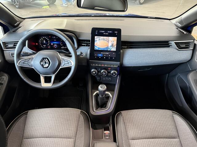 Renault CLIO 1.0 TCe 90 PK techno | Groot Navi | Bose | 360 | Stoel & Stuur verwarming | Carplay | Nieuwstaat! Dealer onderhouden.