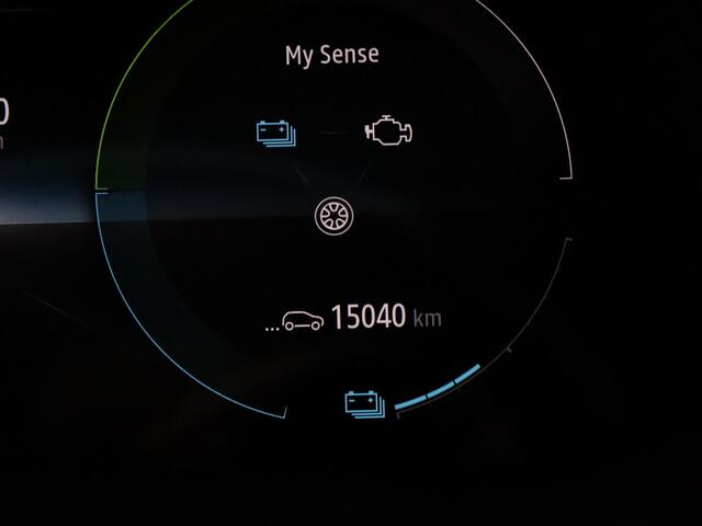 Renault CLIO 145pk E-Tech Hybrid E-Tech Engineered Automaat Camera | Cruise | Navi | Parkeersens. v+a | Stoelverw.