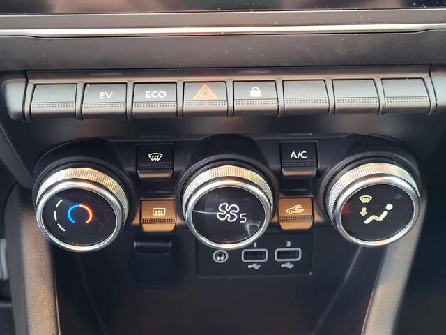 Renault CLIO 1.6 E-Tech Hybrid 140 Business Zen Automaat / Airco / Navigatie / DAB / Apple Carplay / Android Auto / Parkeersensor achter /