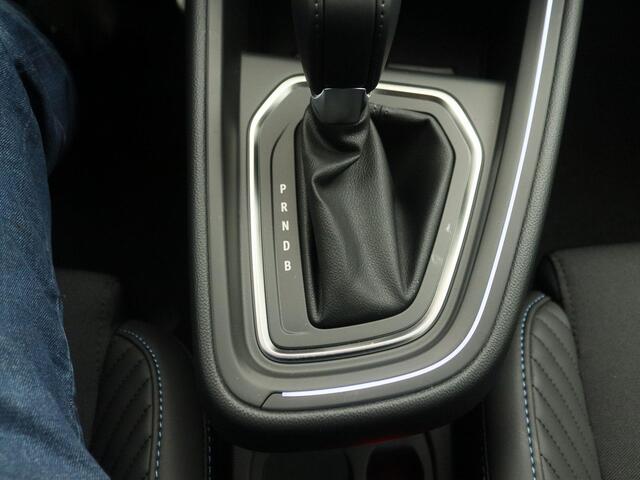 Renault CLIO E-Tech Full Hybrid 145 Automaat esprit Alpine | instrumentenpaneel met 10" TFT kleurenscherm | adaptive cruise control | EASY LINK multimedia met 9,3" touchscreen | lichtmetalen wielen 17" 'La Fleche' |