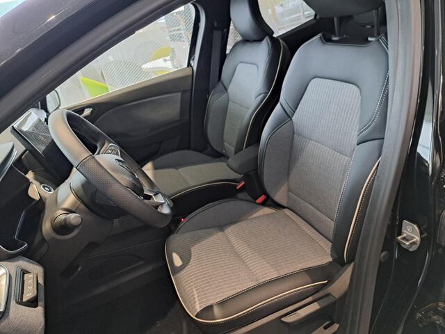 Renault CLIO 1.6 E-Tech Full Hybrid 145 techno | 17" LM velgen | Navigatie | Climat Control | BOSE | Demonstratieauto, vraag naar beschikbaarheid |