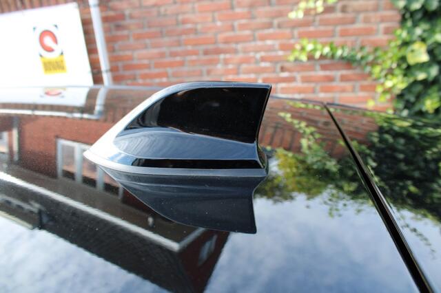 Renault CLIO TCe 90 pk met pack winter