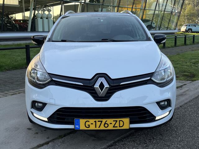 Renault CLIO Estate 0.9 TCe Limited / Apple Carplay - Android Auto / Parkeersensoren. Achter / Airco / 16'' LMV /