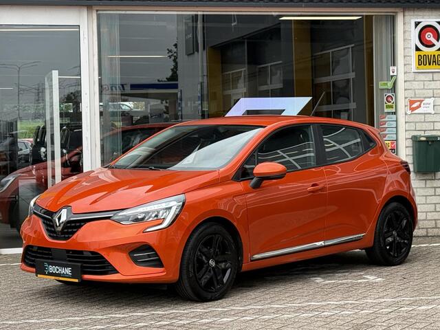 Renault CLIO 1.0 TCe Zen Black Line | NAP | Trekhaak | Dealer onderhouden | DAB | Apple Carplay | Android Auto | Cruise Control | LED | Airco |
