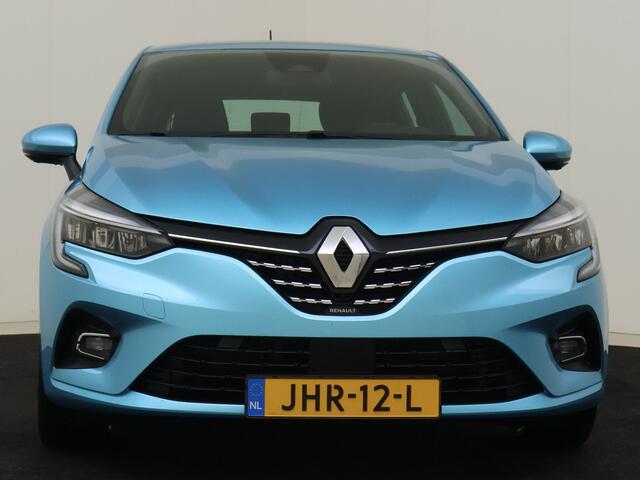 Renault CLIO 1.6 E-Tech Hybrid 140 Intens