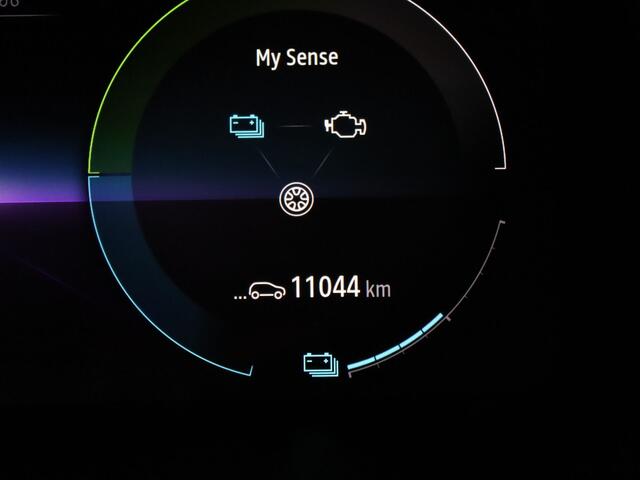 Renault CLIO 145pk E-Tech Full Hybrid esprit Alpine Automaat Camera | Adapt. cruise | Navi | Parkeersens. v+a | Trekhaak