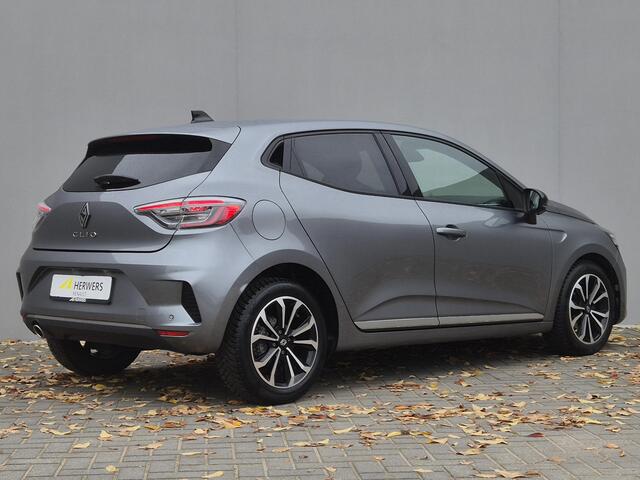 Renault CLIO 1.0 TCe 90 Techno Handgeschakeld / Pack winter / Allseason banden / Navigatie via Apple Carplay of Android Auto / Achteruitrijcamera / Stuur-, en Stoelverwarming / Keyless Entry/Start / Cruise control / Draadloze telefoon lader /