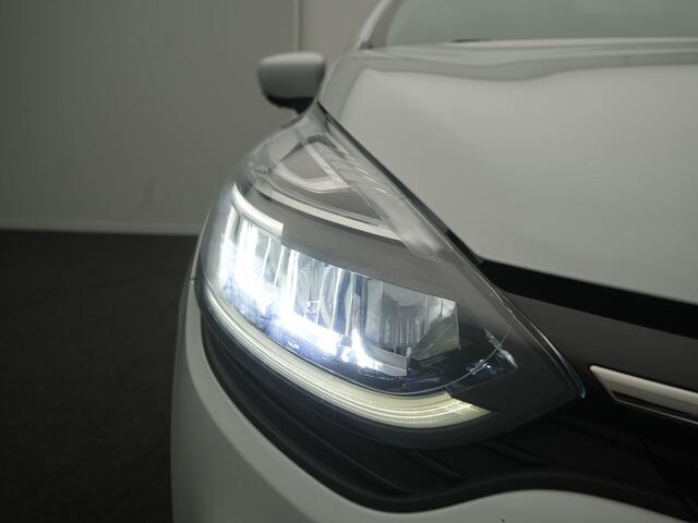 Renault CLIO Estate TCe 90 Intens - RIJKLAARPRIJS - Achteruitrijcamera - Full LED verlichting
