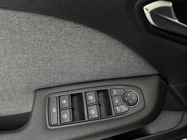 Renault CLIO 1.0 TCe 90 GPF techno | Navigatie | 360 Camera | Cruise control | Lichtmetalen velgen 16" |