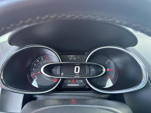 Renault CLIO 0.9 TCe Intens FULL LED / CAMERA / CARPLAY / CLIMA / KEYLESS / DAB+ / NL-AUTO