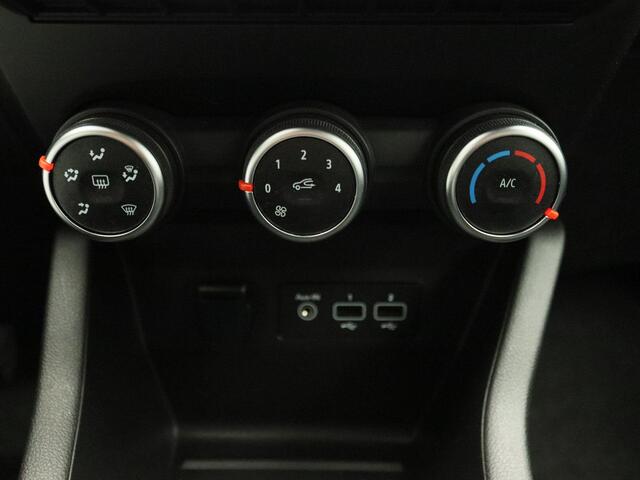 Renault CLIO TCe 90 Zen | Navi | Apple CarPlay & Android Auto | Cruise coontrol | Metalic lak | Trekhaak! |