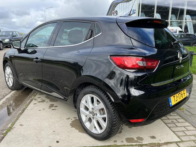 Renault CLIO 0.9 TCe Limited / Airco / Navi / Parkeersensoren. Achter / Cruise / Bluetooth / 16'' LMV /