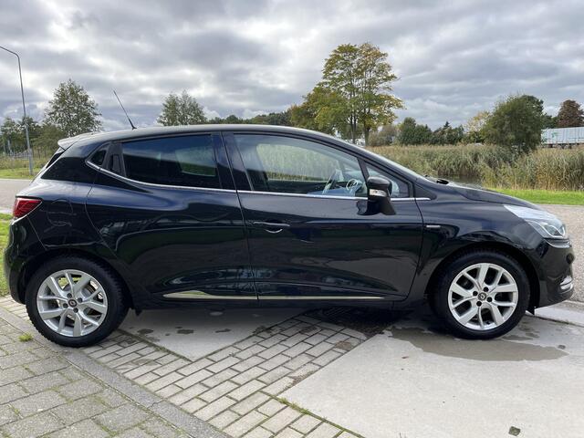 Renault CLIO 0.9 TCe Limited / Airco / Navi / Parkeersensoren. Achter / Cruise / Bluetooth / 16'' LMV /