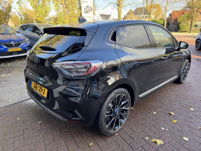 Renault CLIO 1.6 E-Tech Full Hybrid 145 esprit Alpine 10.702KM!