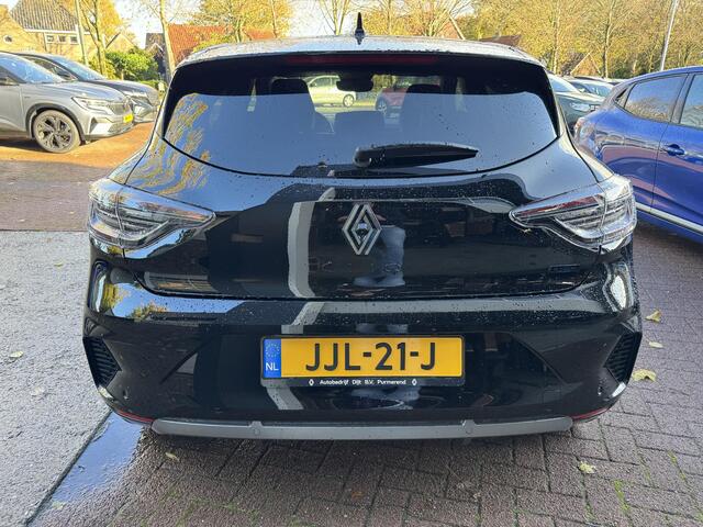 Renault CLIO 1.6 E-Tech Full Hybrid 145 esprit Alpine 10.702KM!