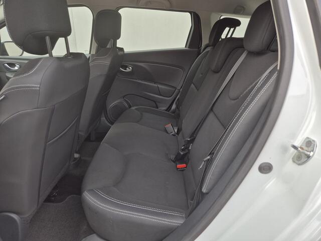 Renault CLIO Estate 0.9 TCe Limited Handgeschakeld / Stoelverwarming / Airco / Cruise control / Apple Carplay Android Auto / Navigatie / Keyless Entry/Start / Elektrische ramen voor en achter /