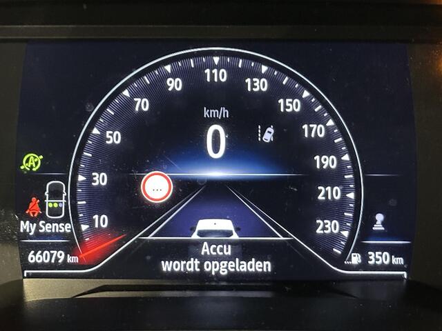 Renault CLIO 1.0 TCe Intens | NAVIGATIE | PARKEERSENSOREN ACHTER | CLIMATE CONTROL | LANE ASSIST