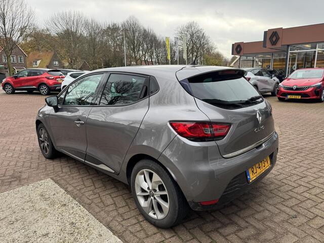 Renault CLIO 0.9 TCe Eco2 Dynamique