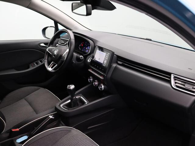 Renault CLIO 1.0 TCe Intens | Lichtmetalen velgen | Stoel- stuur verwarming | Climate Control | Navigatie |