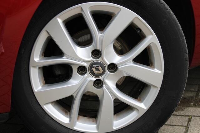 Renault CLIO Estate 0.9 TCe 90pk Limited | Navigatie | Trekhaak | Cruise control | Parkeersensoren