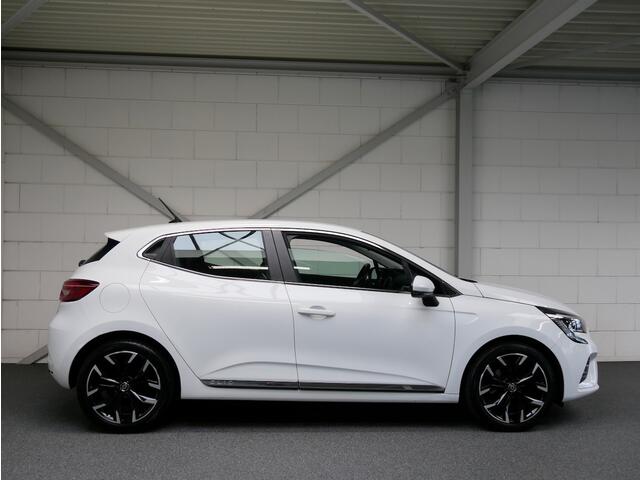 Renault CLIO 1.3 TCe Intens AUT. ECC/CAM/Carplay/PDC (all-incl. prijs)