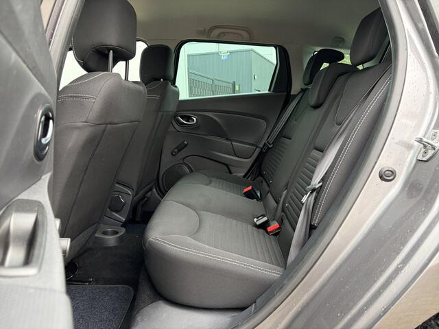 Renault CLIO Estate 0.9 TCe Expression 90pk | Audio-navigatie full map | Bluetooth | Cruise control | DAB | Lichtmetalen velgen 16" | Parkeersensor achter | Zeer compleet!