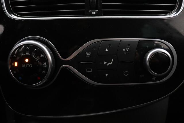 Renault CLIO 120pk TCe Limited Cruise | Climate | Navi | Parkeersens. achter | Trekhaak