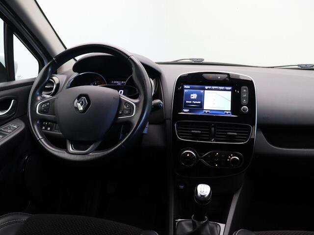 Renault CLIO Estate 0.9 TCe Intens | Lichtmetalen velgen | Climate Control | Parkeersensoren rondom | Cruise Control | Achteruitrijcamera