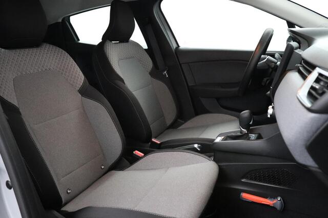 Renault CLIO 1.6 E-Tech Full Hybrid 145 evolution | Pack Navigation | Camera | Carplay/Android auto |