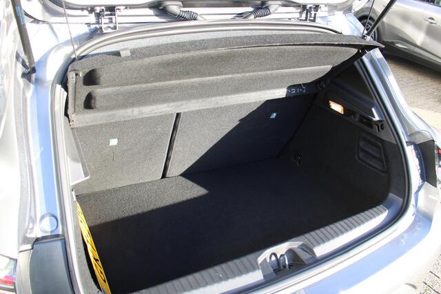 Renault CLIO 1.6 E-Tech Full Hybrid 145 esprit Alpine Achterruitrij Camera | Bose Audio | Automaat | Dodehoek detectie | Adaptieve Cruise control