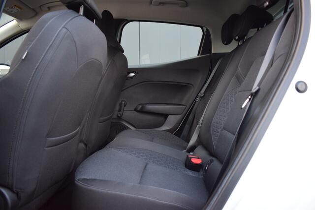 Renault CLIO 1.0 TCE 101pk RS-Line Carplay | LED | Sportstoelen | Airco | 16 Inch LMV | Cruise Control