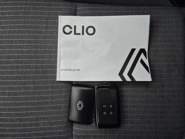 Renault CLIO 1.0 TCe 90 GPF techno Handgeschakeld / Fabrieksgarantie tot 04-2027** / Dealer onderhouden / Pack winter / Achteruitrijcamera / Stuur-en Stoelverwarming / Apple Carplay Android Auto / Navigatie /