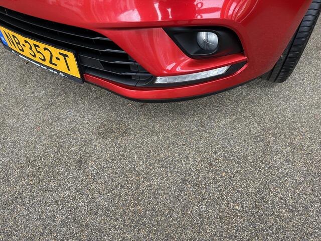 Renault CLIO 0.9 TCe Limited NIEUWE DITR.KETTING PARKEERSENSOREN NAVI AIRCO LICHTM.VELGEN