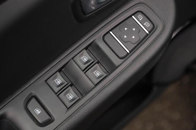 Renault CLIO Estate 0.9 TCe Limited Carplay Android Navigatie Airco Cruise Control Parkeersensor 15 inch LMV Keyless Entry