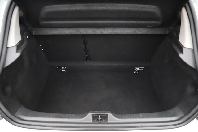 Renault CLIO 0.9 TCe Zen |NAP|LED| Navigatie Bluetooth Airco Cruise Control